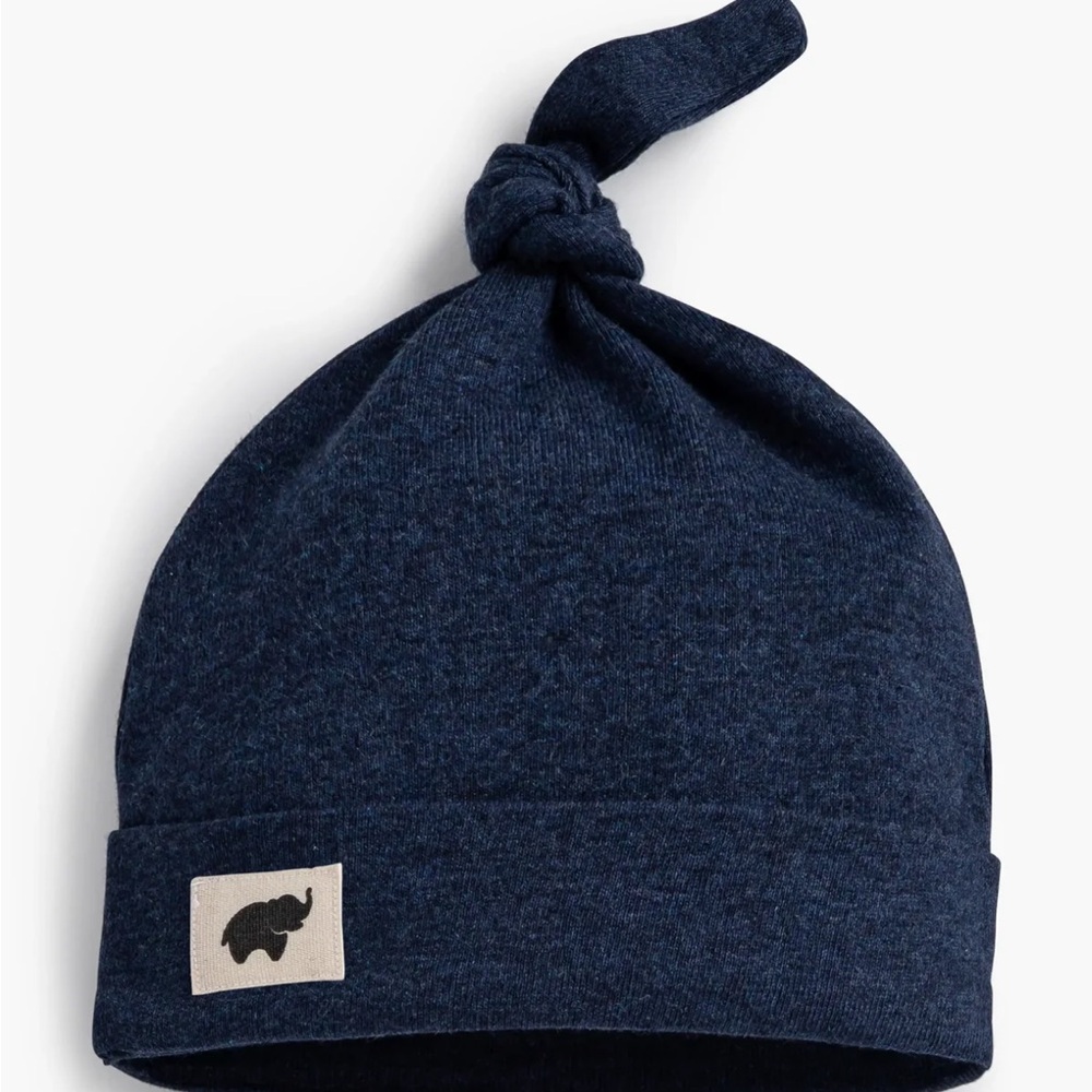 Navy Blue Hat ✨NWOT✨
